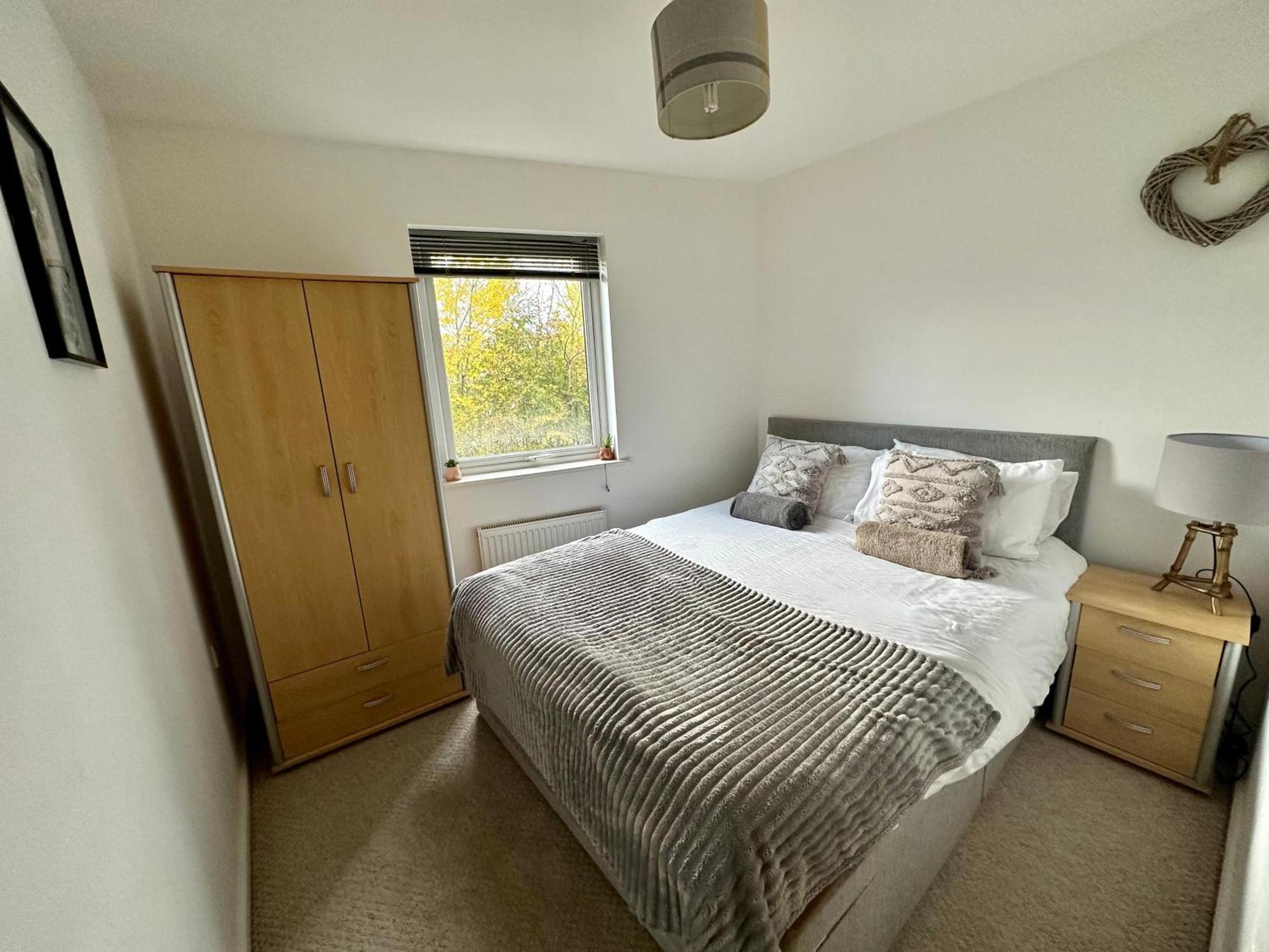 Etihad Fc 2Br Apartment With Water View Manchester Exterior foto