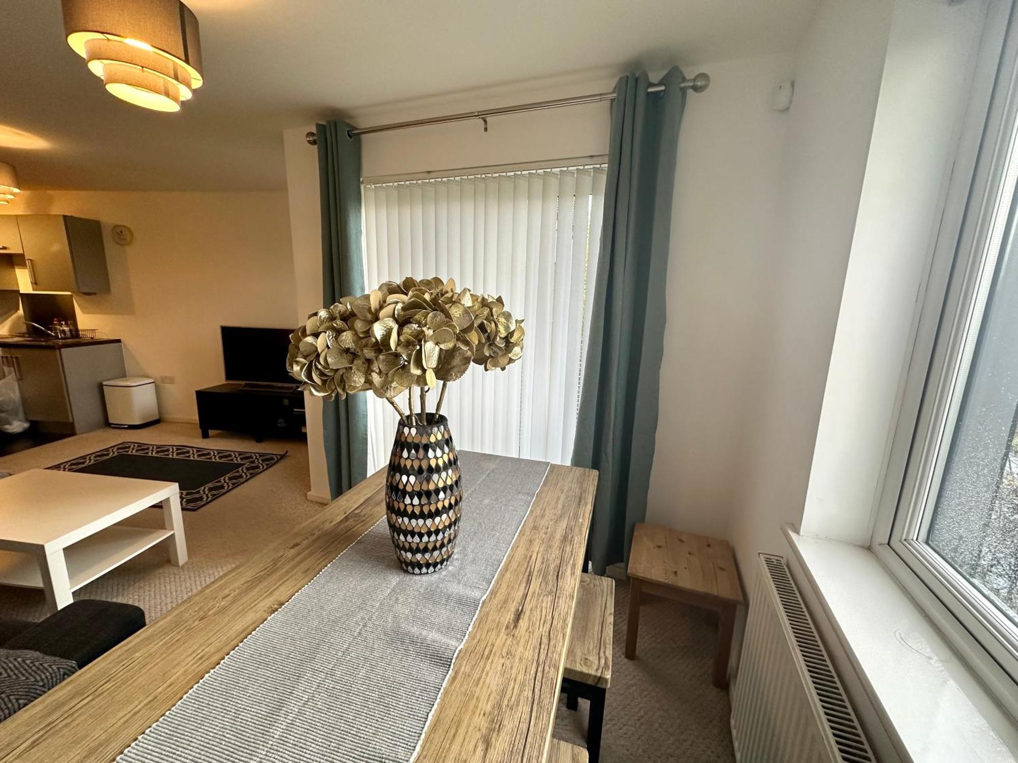 Etihad Fc 2Br Apartment With Water View Manchester Exterior foto
